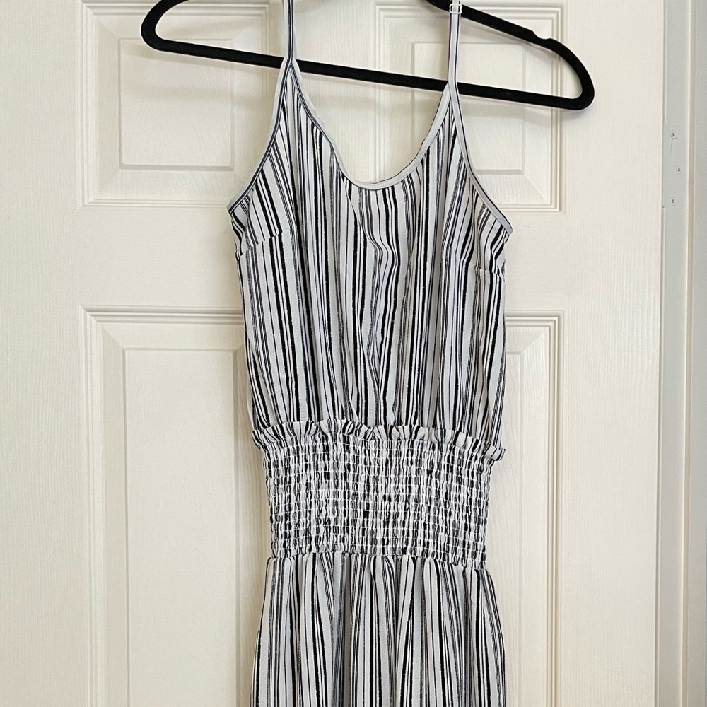 3/$14 Women’s Black and White Striped Dress